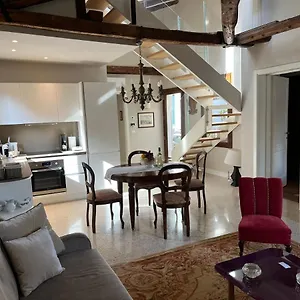 palazzo-veneziano-venice.hotelinveneto.com/